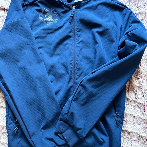 Adidas windbreaker jacket - Picture 6 of 10